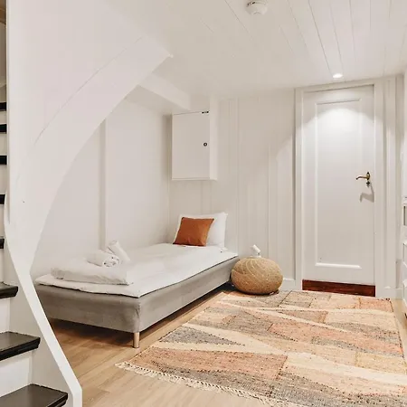 Апартаменты Dinbnb I Unbeatable View I 40 Sqm Terrace I High Standard *